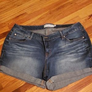 Plus Size - Denim Shorts